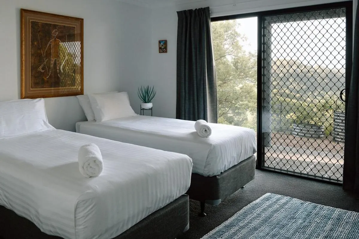 Luxury Hilltop Hideaway Private Outdoor Bath Stunning Hinterland Views Mapleton Australia
