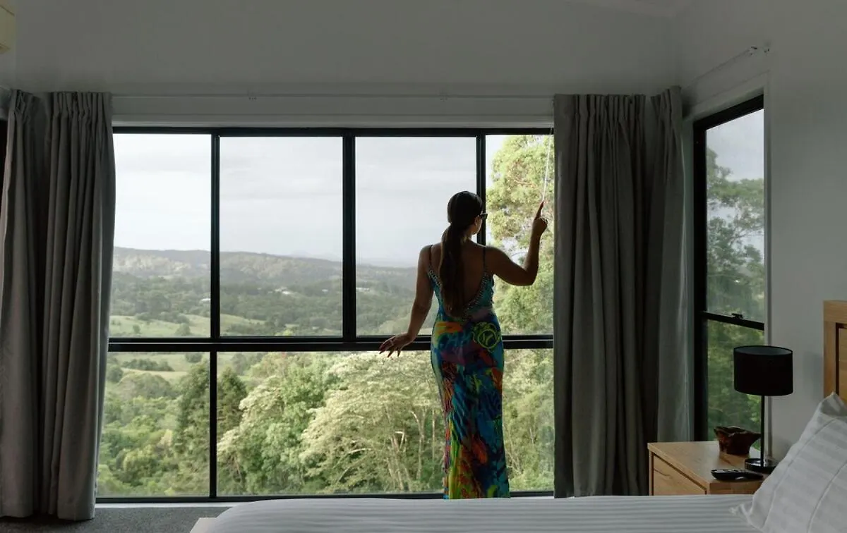 Dom wakacyjny Luxury Hilltop Hideaway Private Outdoor Bath Stunning Hinterland Views Mapleton
